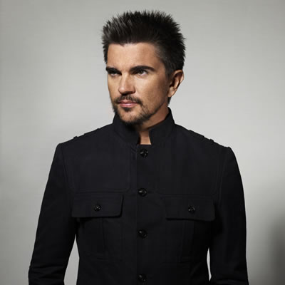 Juanes con estudiantes de música en el Bronx